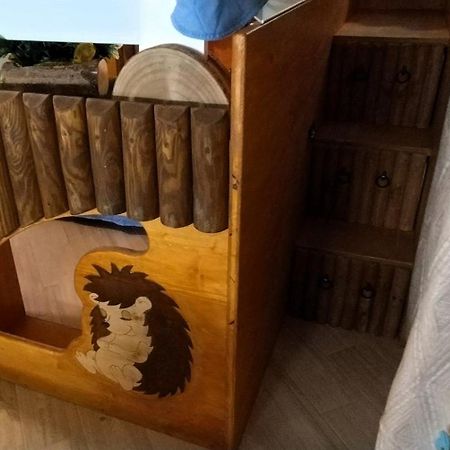 La Tana Del Riccio Bed & Breakfast Vigarano Mainarda ภายนอก รูปภาพ